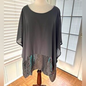 DG2 by Diane Gilman- gunmetal gray dressy top with sequin detail size 2X